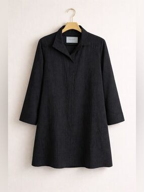 Ayrtight Black Oversized Button Front Textured Blouse / Lightweight Jacket Large